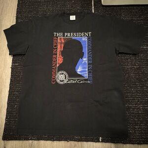 VETEMENTS Black Graphic Tee OBAMA